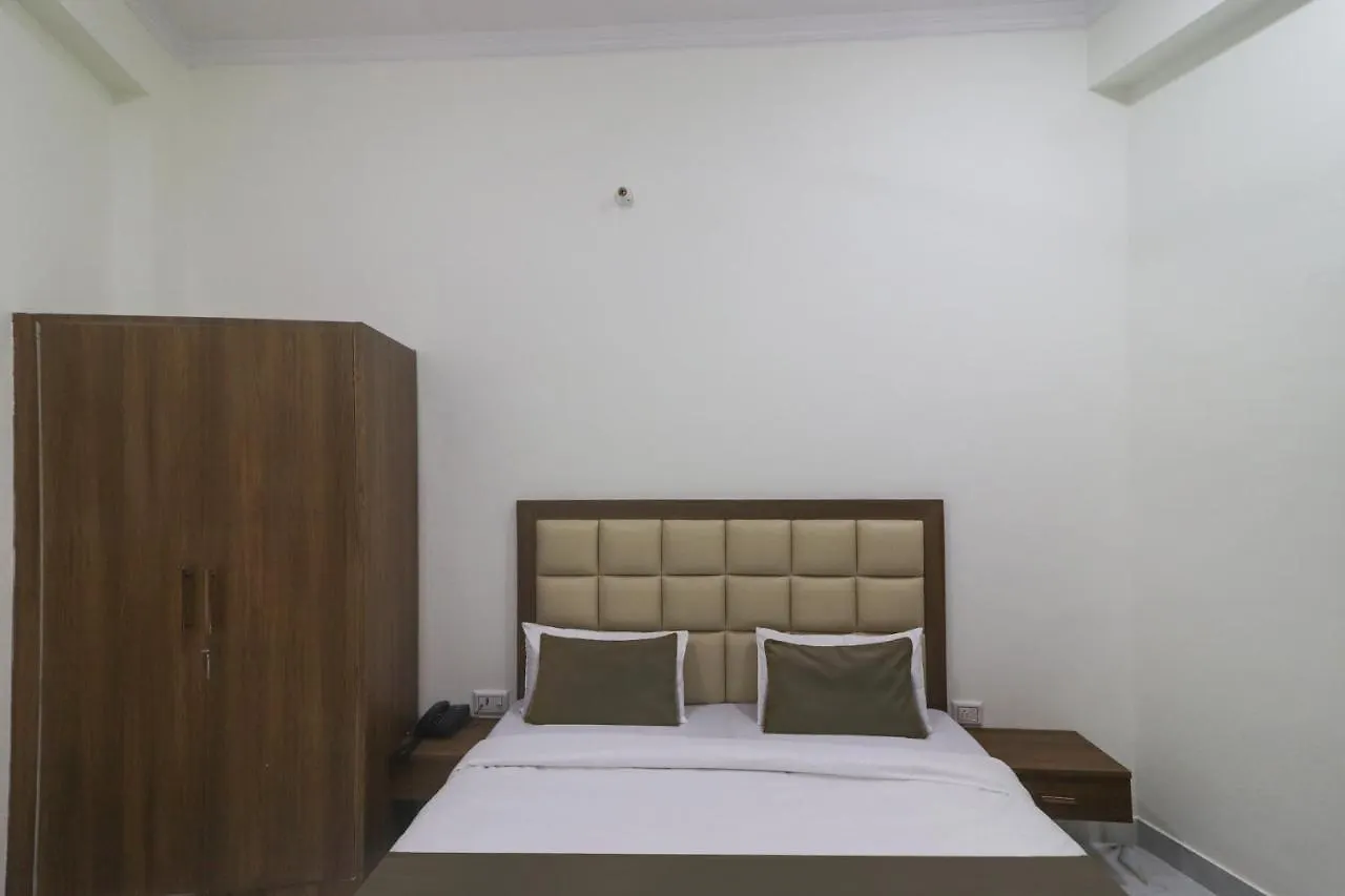 Collection O Hotel Shailly Inn Star Agra  India