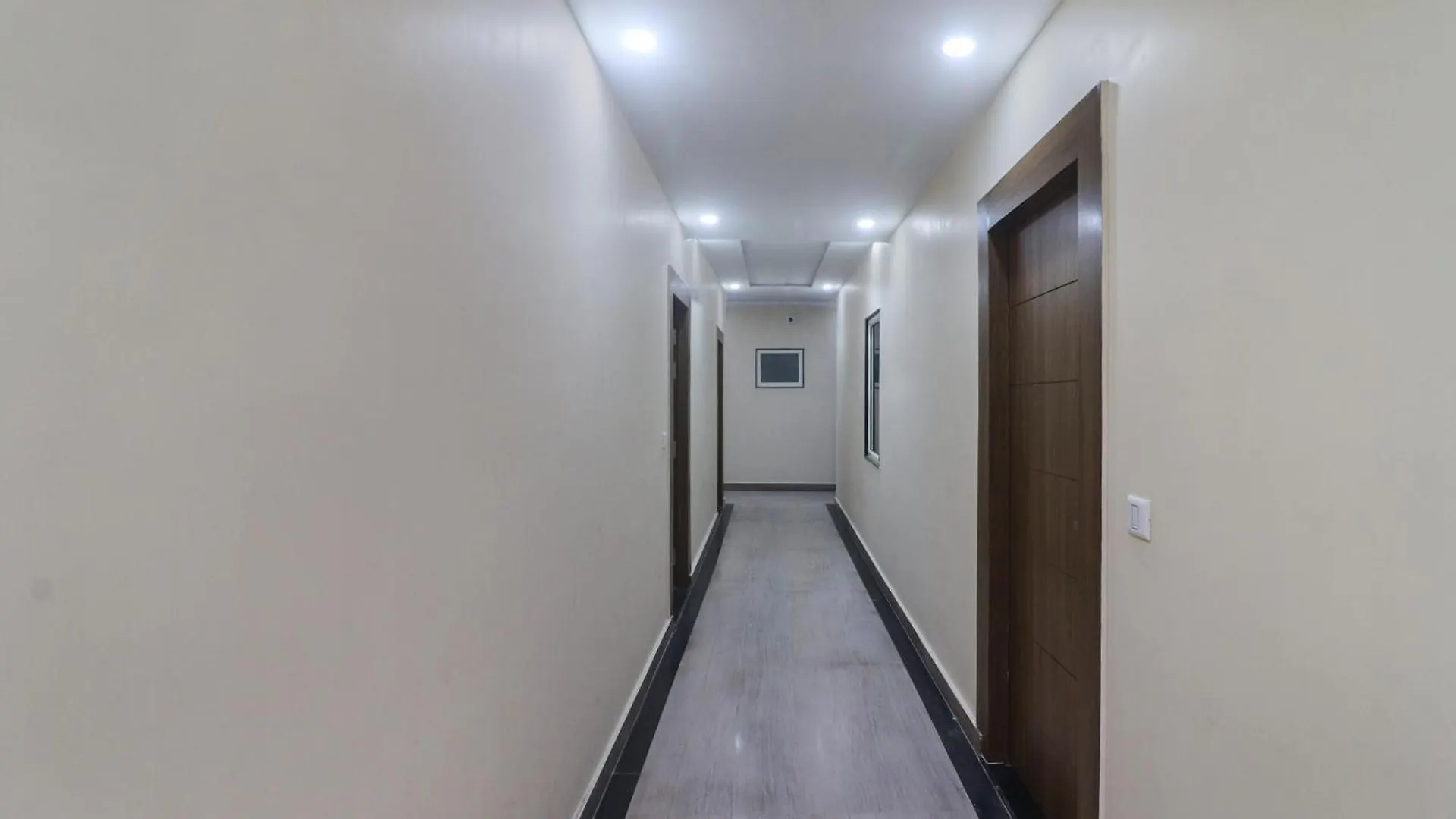 Collection O Hotel Shailly Inn Star Agra
